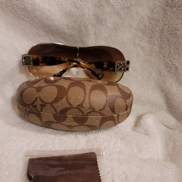 Sunglasses - Picture 2 of 2